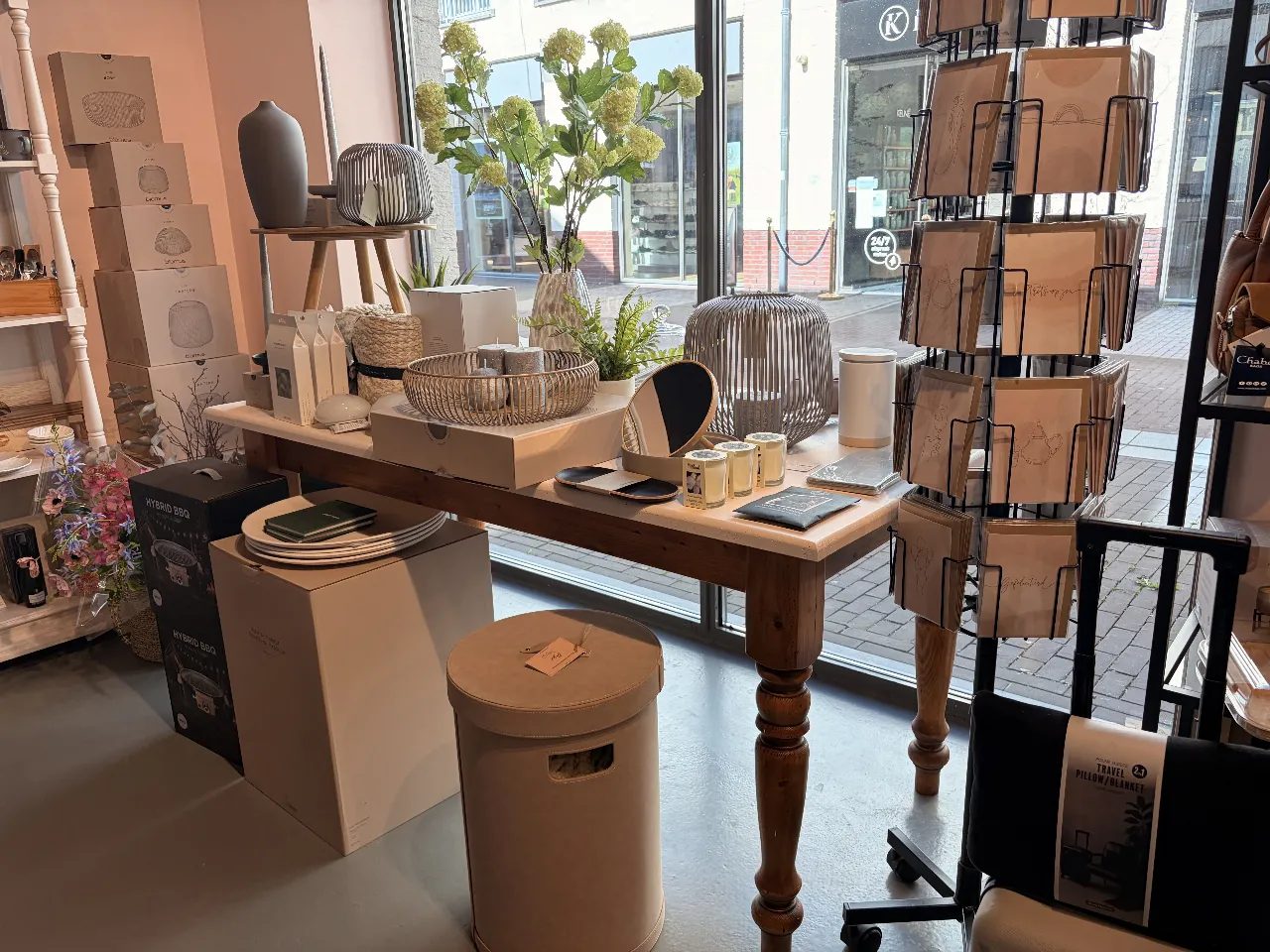 Cadeauartikelen in de Kadowinkel, ter inspiratie voor een kerstpakket op maat.
